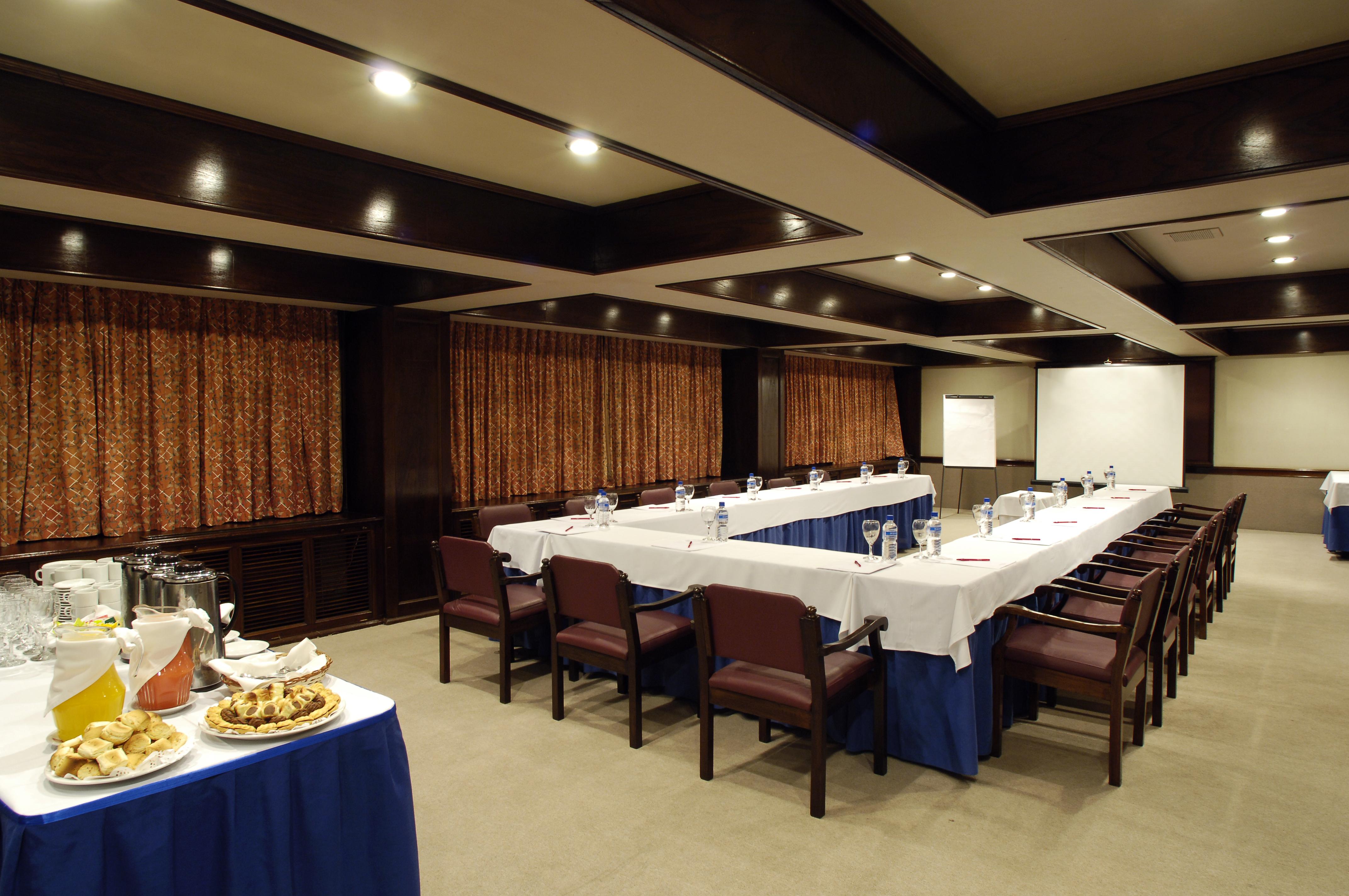Yacht & Golf Club Paraguayo, A Tribute Portfolio Resort Lambare Екстериор снимка